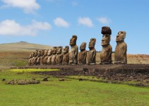 moai